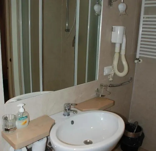 Casa Dell'amicizia Bed & Breakfast 2*